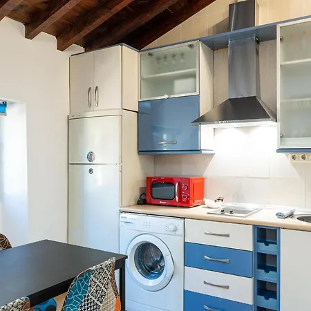 H2m Lazcano With Sunny Terrace In Old Town Appartement Málaga